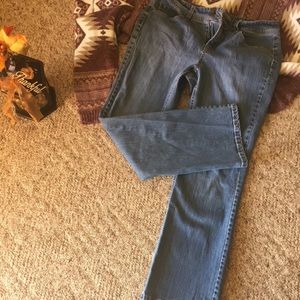 Women’s Sonoma 10 short jeans